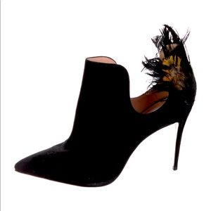 Black James Chan Feather Trim Suede Pumps/Booties